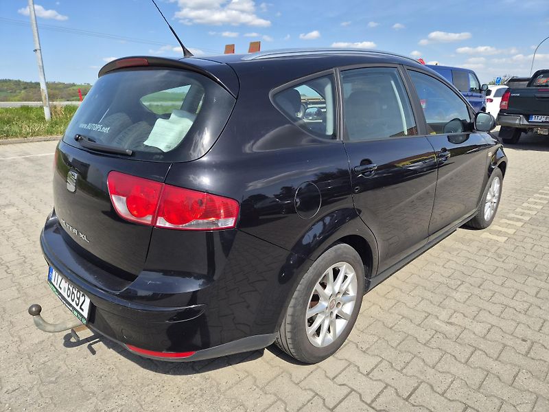 Seat Altea XL 1,6 TDI STYLE - fotka 3 z 15