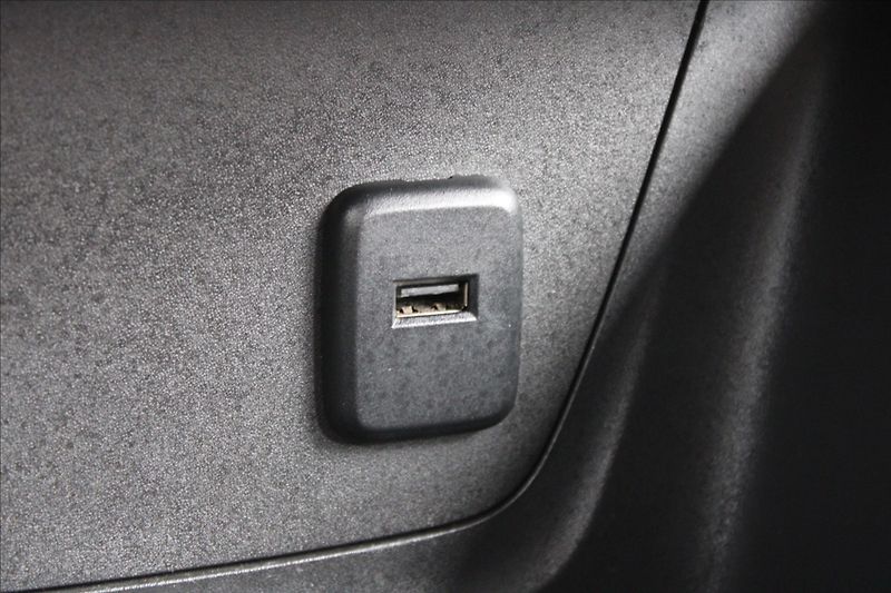 Opel Crossland X 1,2 T  NOVÉ V ČR,1.MAJITEL - fotka 17 z 39