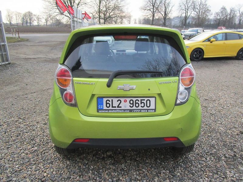 Chevrolet Spark 1,0 - 50KW - NOVÁ STK - fotka 4 z 15