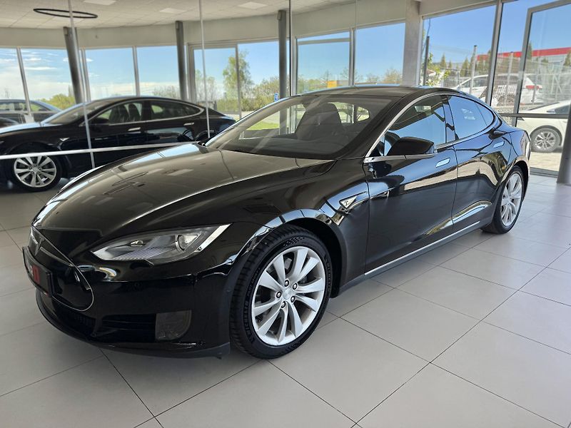 Tesla Model S 90D AWD*CCS*Vzduch - fotka 2 z 31