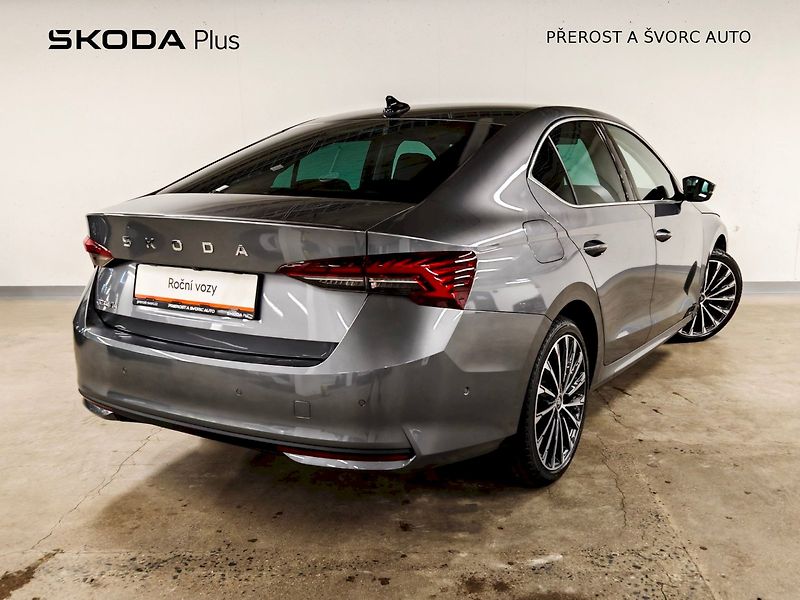 Škoda Octavia (2025) 1.5 TSI 110 kW DSG Exclusive S - fotka 2 z 32