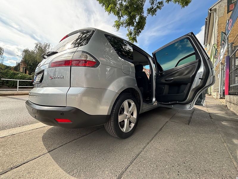 Ford S-MAX 1.8TDCi/2007/7MÍST,2MAJ,SERVIS - fotka 19 z 44