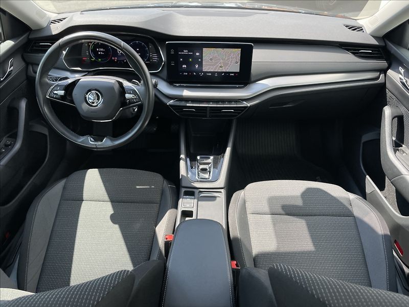 Škoda Octavia 1,4 TSI DSG Combi Ambition  iV - fotka 6 z 24