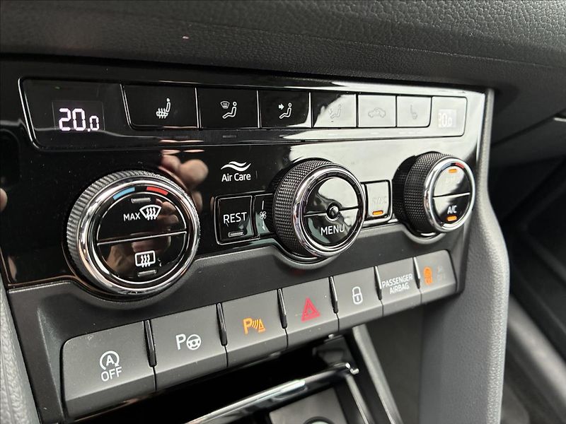 Škoda Kodiaq 2,0 TDI TAŽNÉ KEYLESS KAMERA - fotka 19 z 36