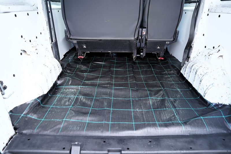 Citroën Jumpy 2.0 HDI, 120 PS/ČR/L1H1 - fotka 12 z 31