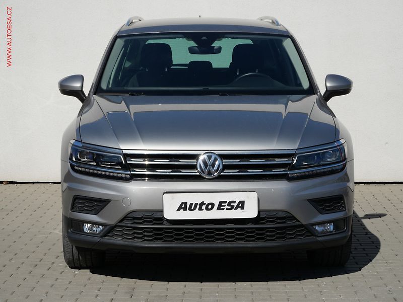 Volkswagen Tiguan (2019) 1.5 TSi, 1.maj,ČR - fotka 2 z 22