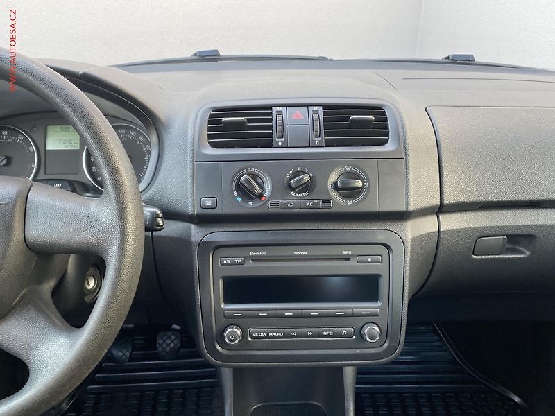 Škoda Roomster (2011) 1.2TSi, ČR, Style - fotka 12 z 18