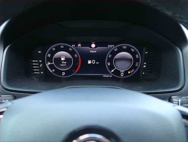 Škoda Karoq (2019) Style 1.5 TSI - fotka 11 z 17