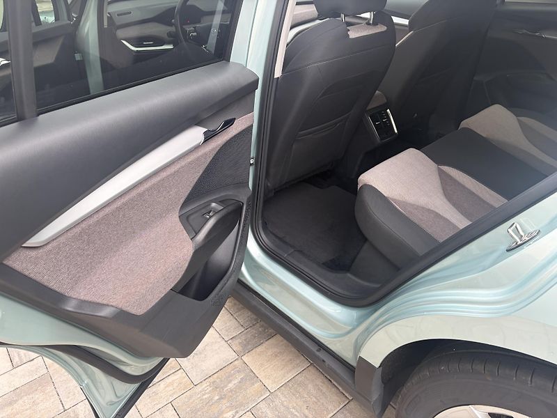 Škoda Enyaq (2021) 60, TC, SOH:89%, Matrix, tazne - fotka 9 z 15