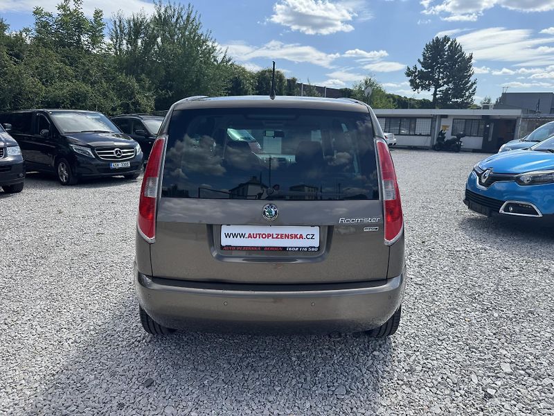 Škoda Roomster (2012) 1.2TSi(77KW)KOMPLET SERVIS - fotka 6 z 34