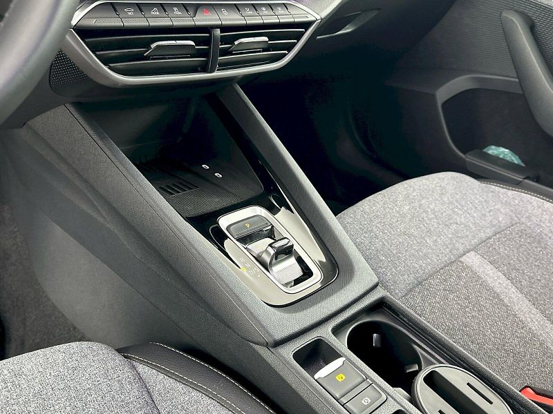 Škoda Octavia (2025) Combi DSG 2.0TDI 110kW Top Sel - fotka 21 z 31