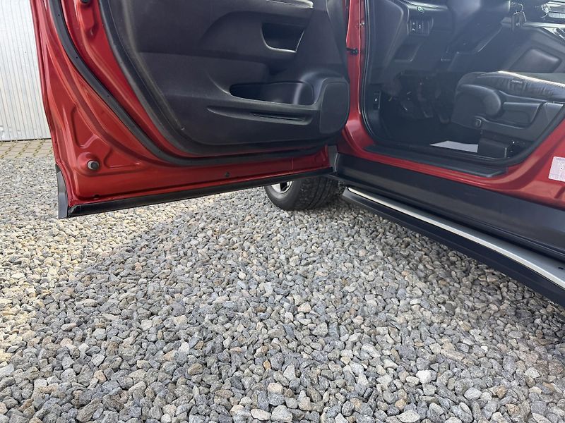 Honda CR-V 1.6CT-Di 4x4 160PS ČR 145TKM!! - fotka 93 z 159