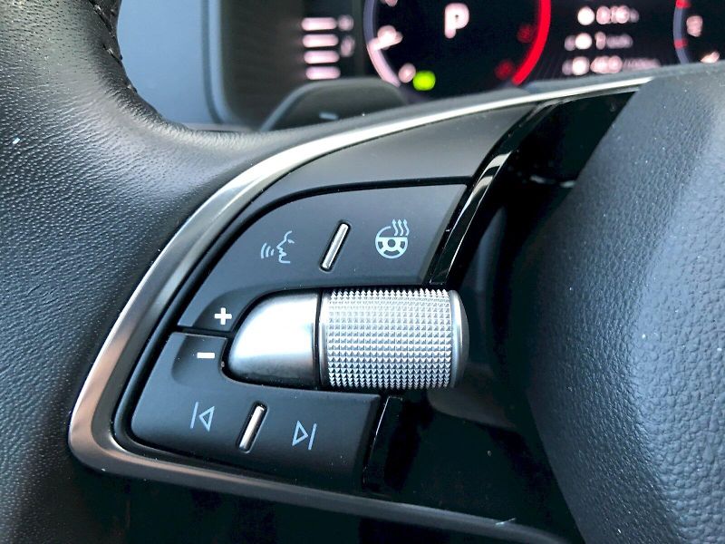 Škoda Karoq (2025) SEL TS 110/1.5 A7F - fotka 16 z 27