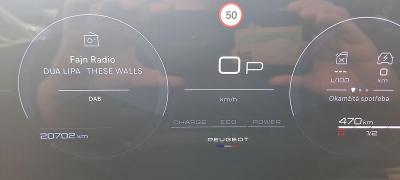 Peugeot 3008 (2025) BUSINESS Hybrid 145 e-DCS6 - fotka 17 z 22