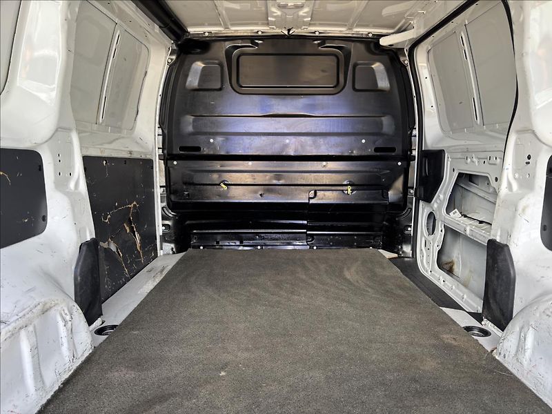 Opel Vivaro 2,0 CDTI 106kW L1 - fotka 11 z 33