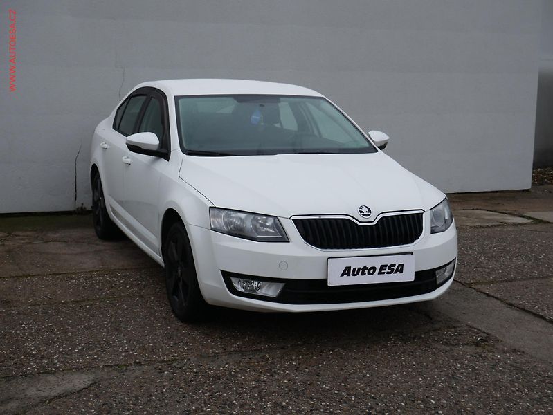 Škoda Octavia (2015) 2.0 TDi, ČR, Ambition - fotografie inzerátu