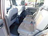 Volkswagen Touran (2012) 2.0 TDi Webasto - náhled 16