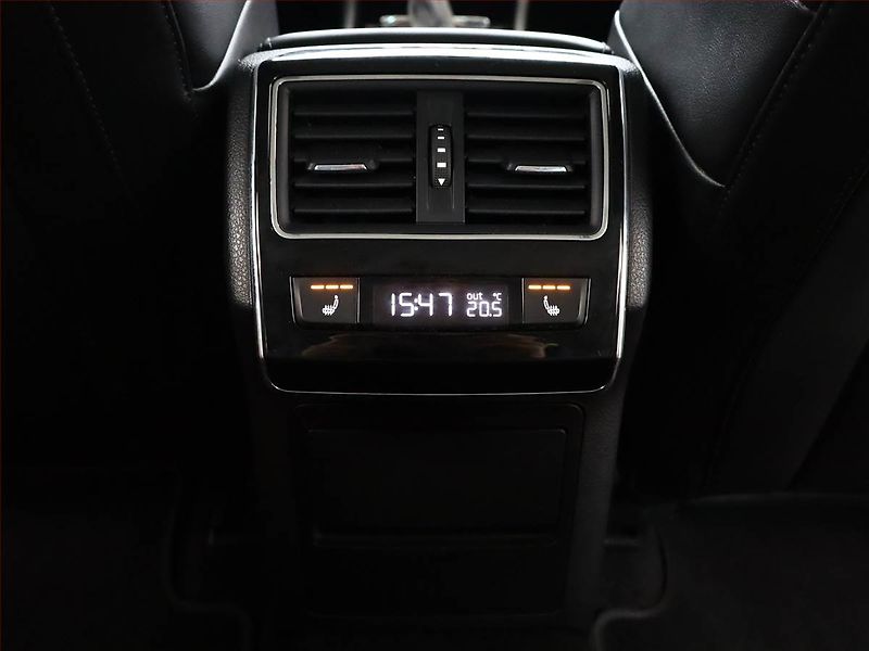 Škoda Superb (2018) 2.0 TDI, 4X4, Automat - fotka 21 z 21
