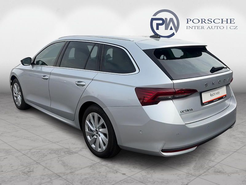 Škoda Octavia 2.0TDI 110 kW DSG TOP SELECTIO - fotka 5 z 22