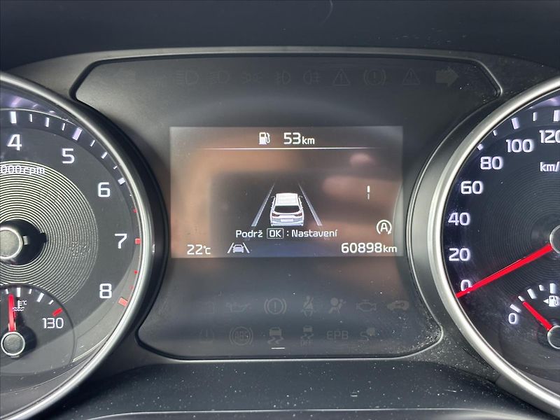 Kia Ceed 1,5 TGDi TOP ZÁRUKA CARPLAY - fotka 38 z 39
