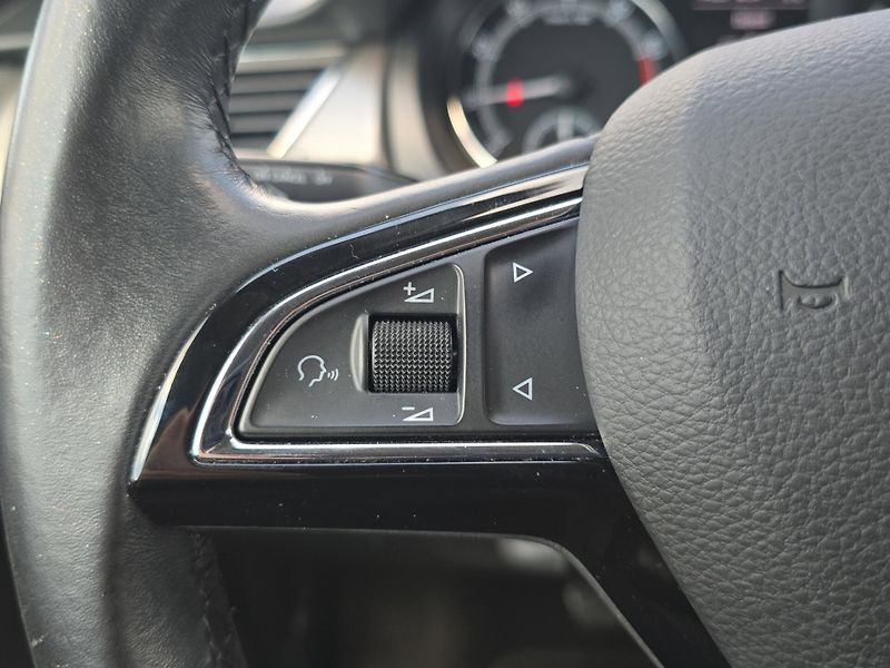 Škoda Rapid (2018) Style 1.0 TSi 81kw, DPH, tažné - fotka 11 z 23