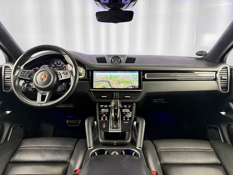 Porsche Cayenne TURBO S E-HYBRID COUPE, 500KW, - fotka 10 z 36