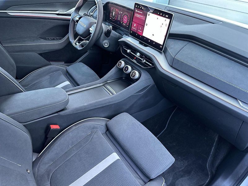 Škoda Kodiaq (2025) 2.0 TDI 4x4 DSG Sportline - fotka 9 z 39