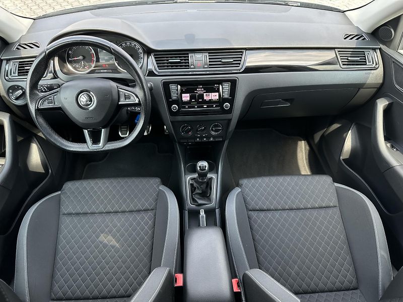 Škoda Rapid 1.2 TSI Ambition  - fotka 7 z 25