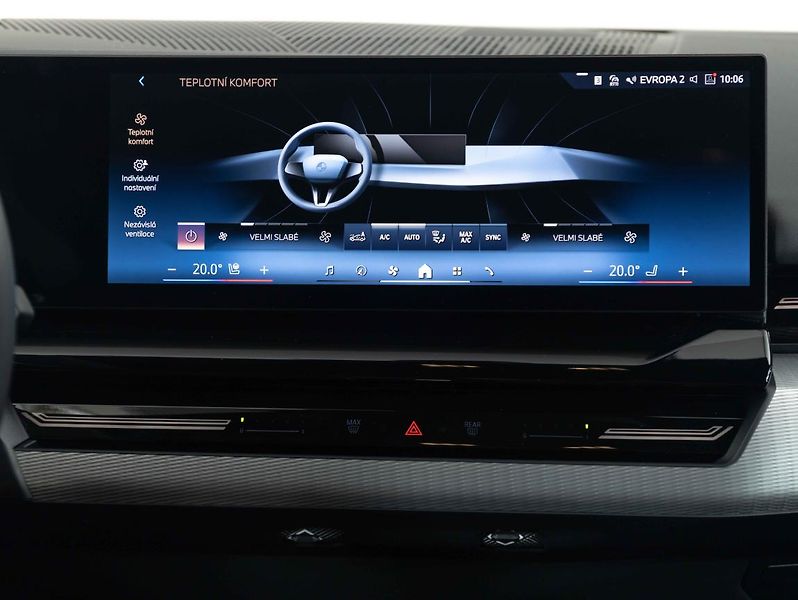 BMW Řada 5 520d xDrive - fotka 14 z 23