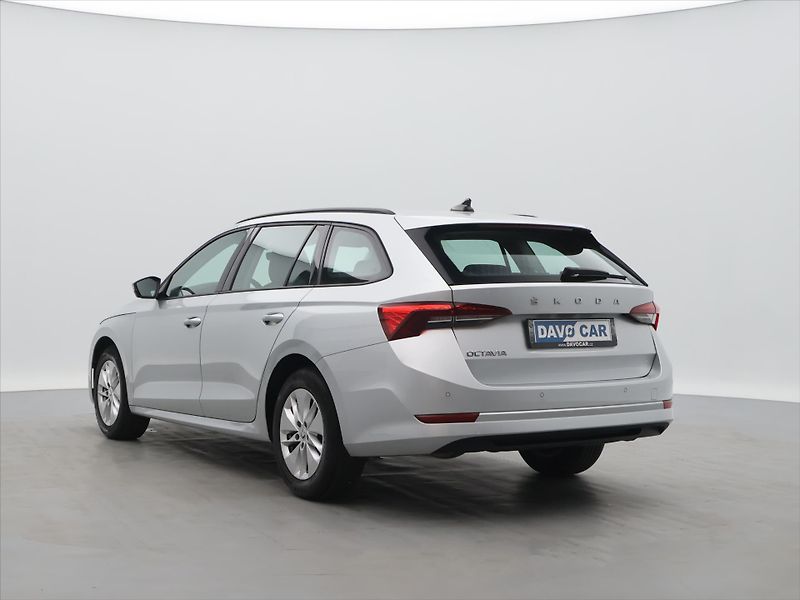Škoda Octavia 2,0 TDI 85kW Ambition CZ DPH - fotka 5 z 36