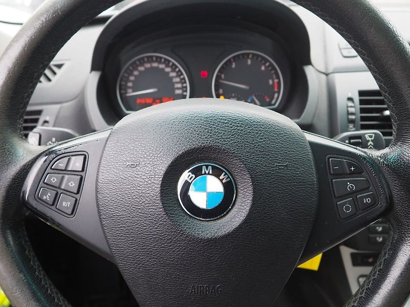 BMW X3 (2007) 3.0D 160 kW - fotka 21 z 32