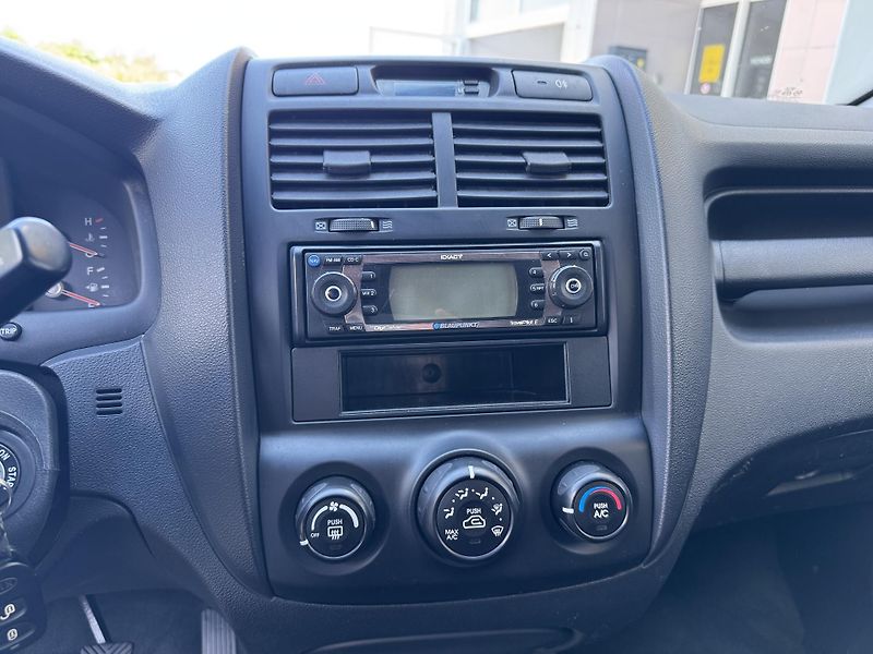 Kia Sportage (2007) 4WD 104kW - fotka 27 z 37