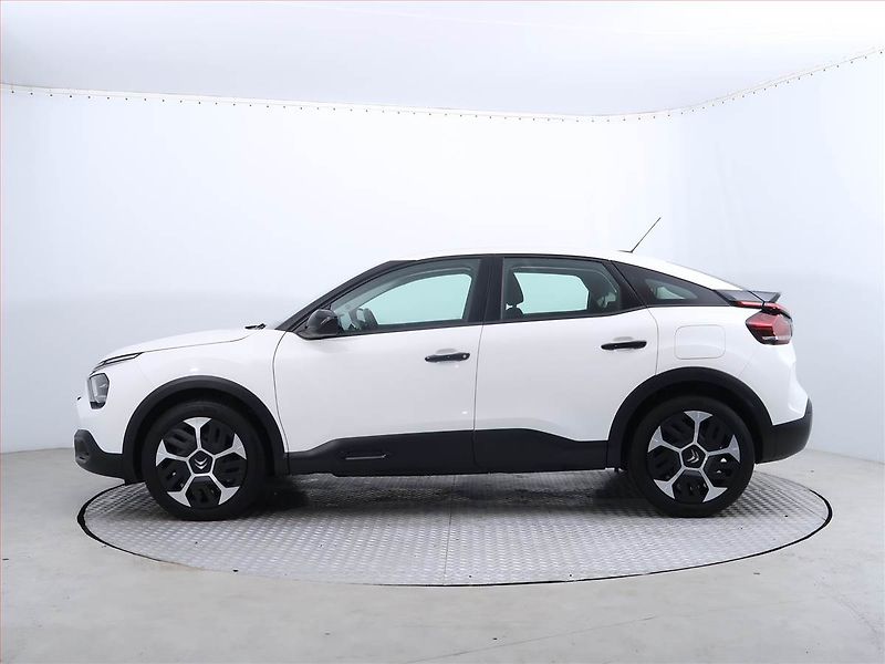 Citroën C4 (2021) 1.2 PureTech, Serv.kniha - fotka 3 z 20