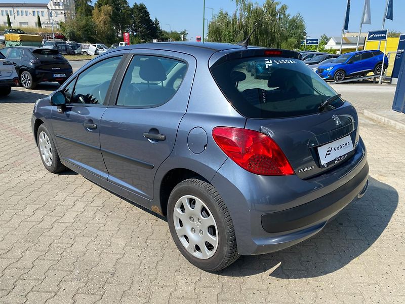 Peugeot 207 (2008) 1.4, Klimatizace - fotka 5 z 19