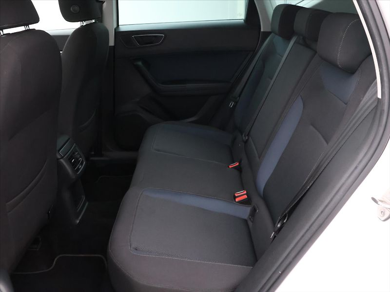 Seat Ateca 2,0 TDI LED 4Drive CZ Style - fotka 13 z 28