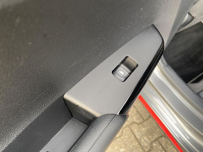 Kia Picanto (2024) 1.2 DPI 5MT  GT-Line   - fotka 15 z 19
