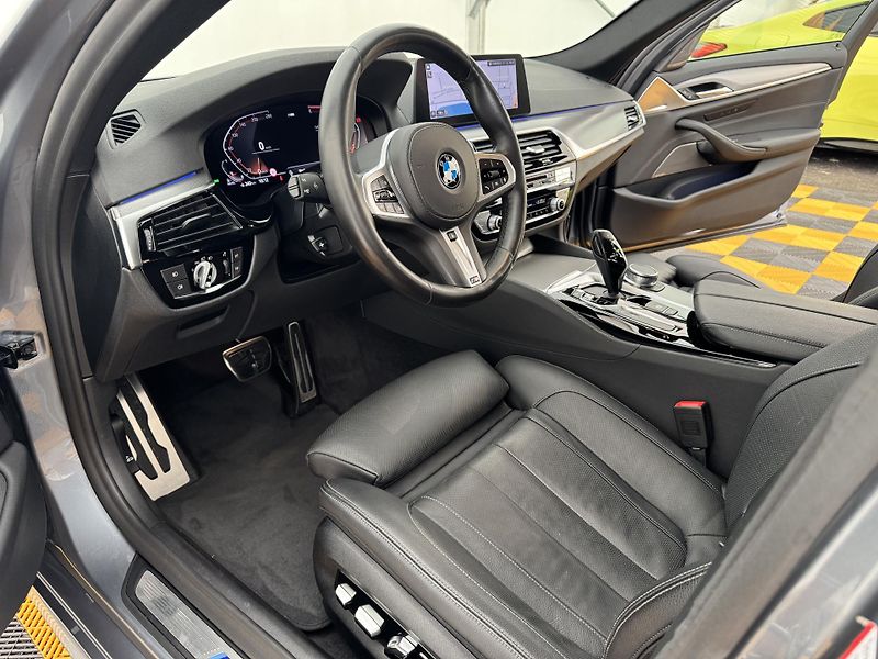 BMW Řada 5 530d*195kw*4x4*CZ*M-Paket*DPH* - fotka 8 z 46