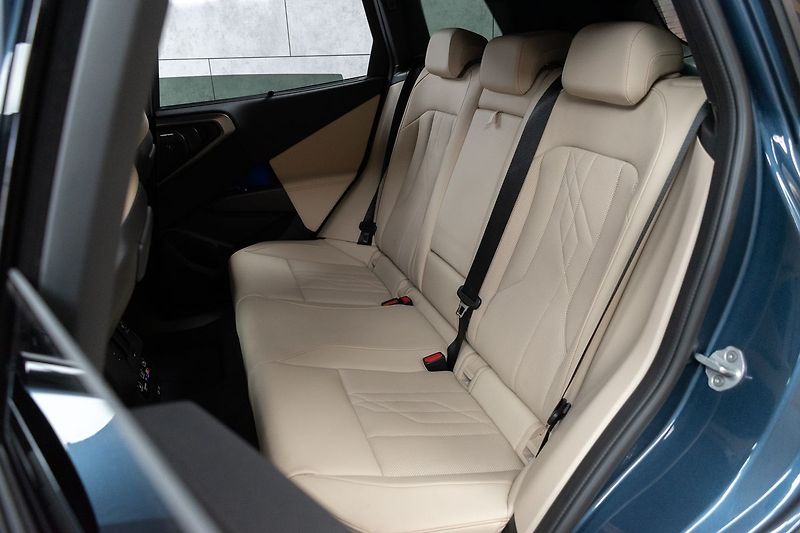 BMW X3 xDrive20d ///MSPORT*ZÁRUKA*1.M - fotka 11 z 51