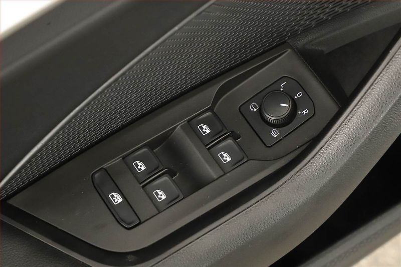 Škoda Octavia (2022) Style 2.0 TDI, ČR,1.maj, Navi - fotka 10 z 14
