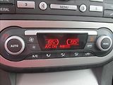 Ford C-MAX 1,6 16V, klima,serviska,tažné, - náhled 13