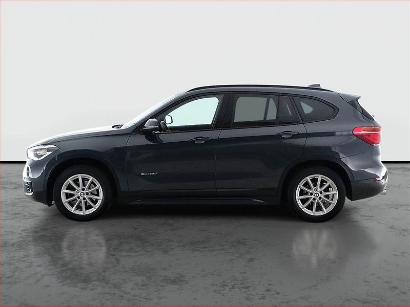 BMW X1 (2016) sDrive18d, Automat, Serv.kniha - fotka 3 z 21