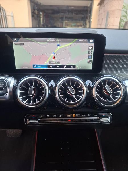 Mercedes-Benz GLB 2,0 200d CZ serviska - fotka 12 z 17