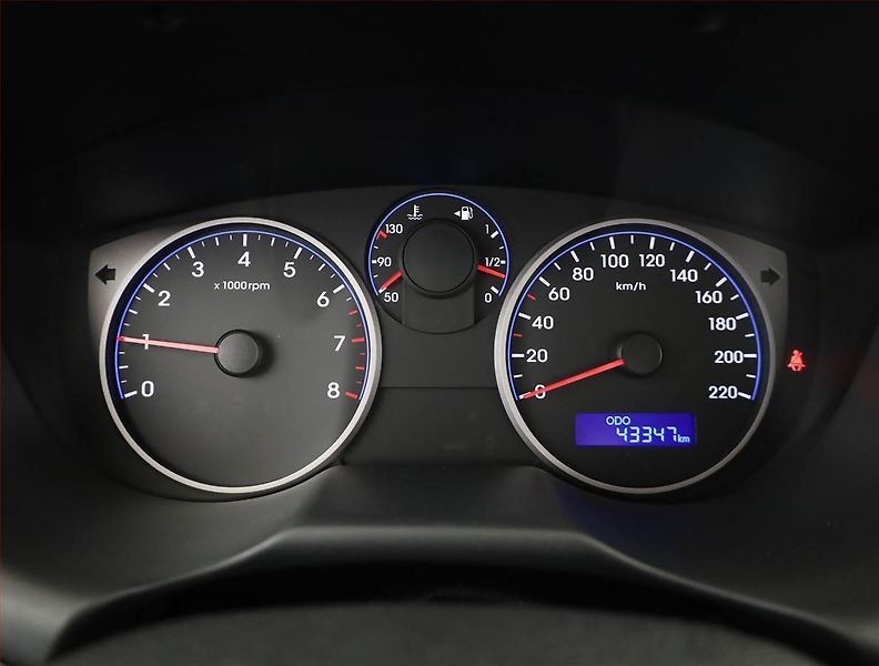 Hyundai i20 (2012) 1.2, ČR,1.maj, Serv.kniha - fotka 8 z 15