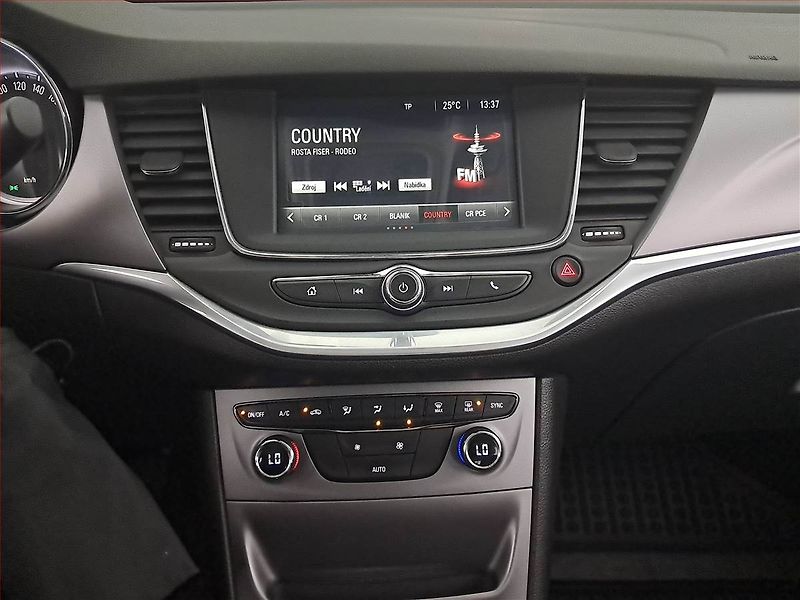 Opel Astra (2016) 1.4 T, ČR,1.maj, Serv.kniha - fotka 11 z 17