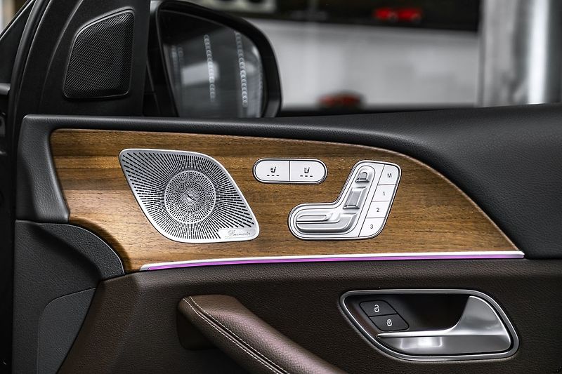 Mercedes-Benz GLS d 4M AMG Pano Nezávislé HUD - fotka 23 z 26