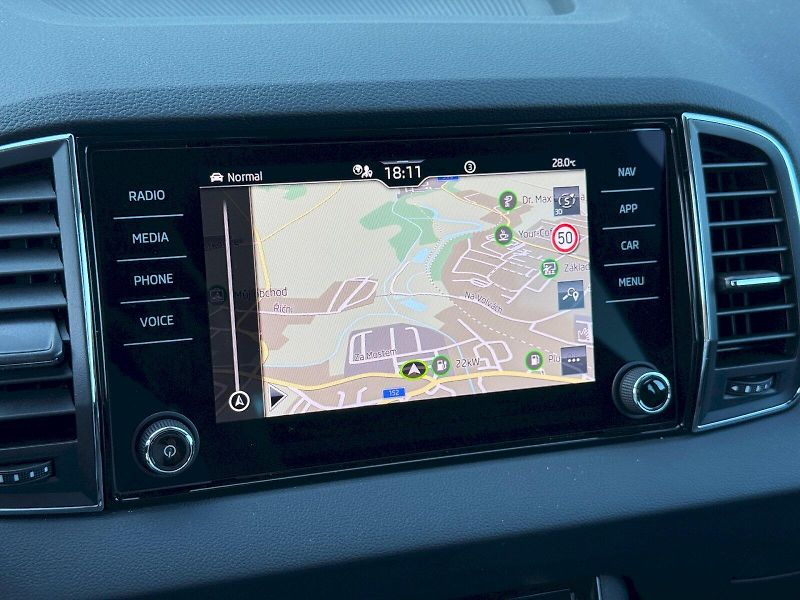 Škoda Karoq (2025) 2.0 TDI 110 kW DSG 4x4 TopSele - fotka 20 z 27