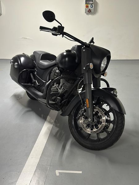 Indian Springfield Dark Horse (2018) - fotka 1 z 8