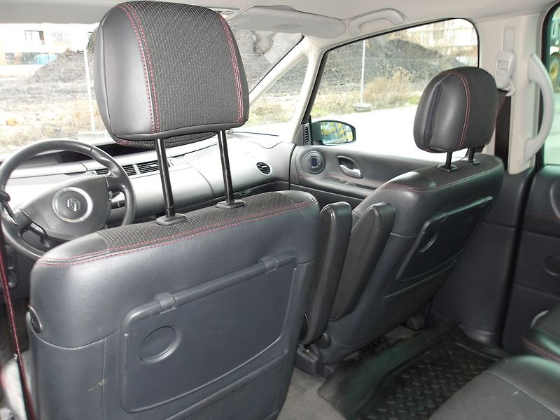 Renault Espace 2,0DCi 110kW 2 x ALU KOLA - fotka 20 z 36