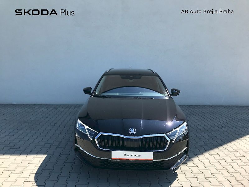 Škoda Octavia (2025) COMBI TOP SELECTION 1,5 TSI M- - fotka 4 z 23