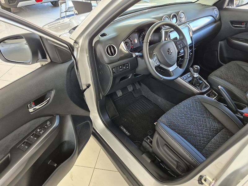 Suzuki Vitara (2026) 1,4 Elegance Hybrid - fotka 4 z 6